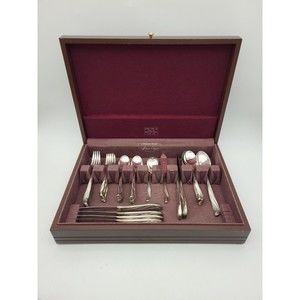 Wm Rogers Flatware Service For 8 Extra Silver Plate Tarnish Proof Chest